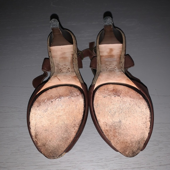 Leather peep-toe heel - Picture 7 of 8